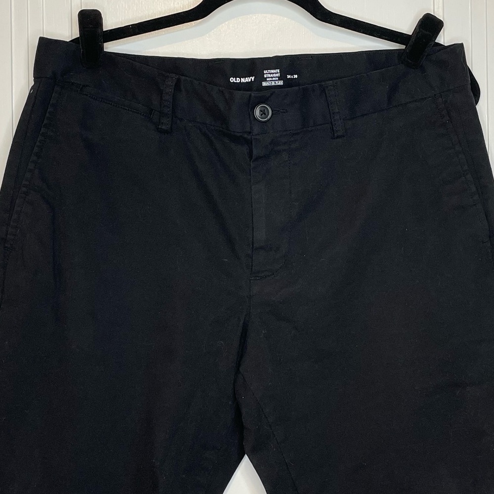 Old Navy, black, straight leg men’s slacks